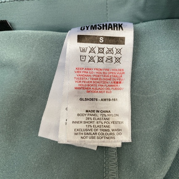 GYMSHARK - Blue Vital Shorts - Picture 3 of 7